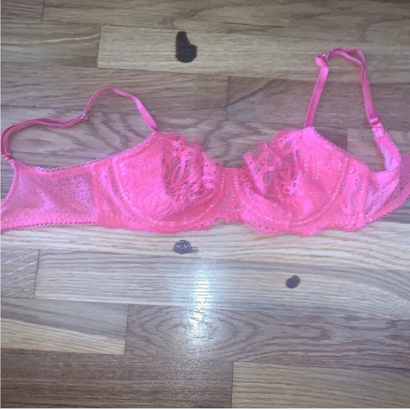 💕VS 32D Push w/o Padding Hot Barbie Pink Lace Floral Demi Comfty Push-up Bra 💕 - Picture 5 of 5